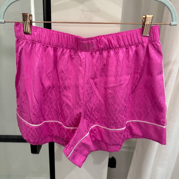 NWOT!! Victoria Secret SATIN PJ Set Size M - Picture 2 of 4